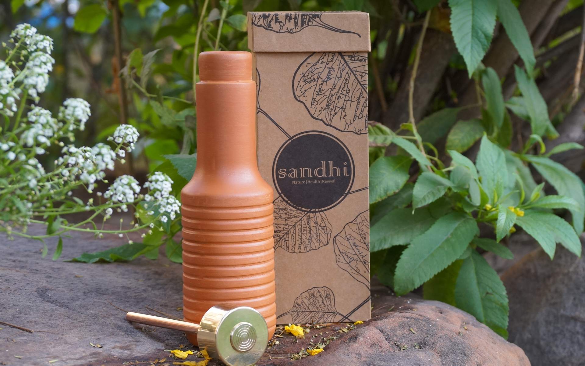 PACKAGING & BRANDING